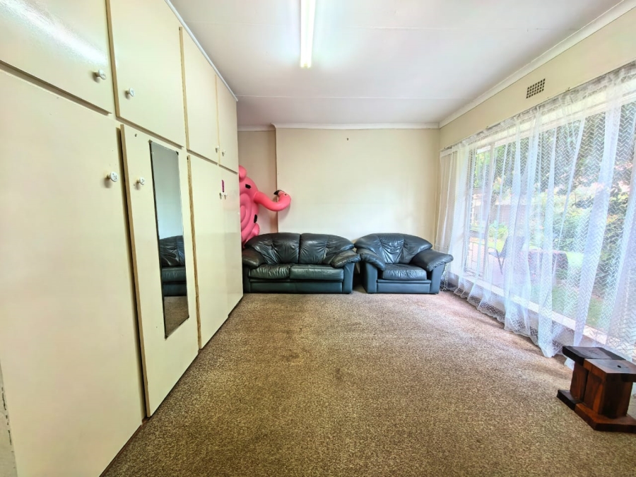 4 Bedroom Property for Sale in Vaalpark Free State